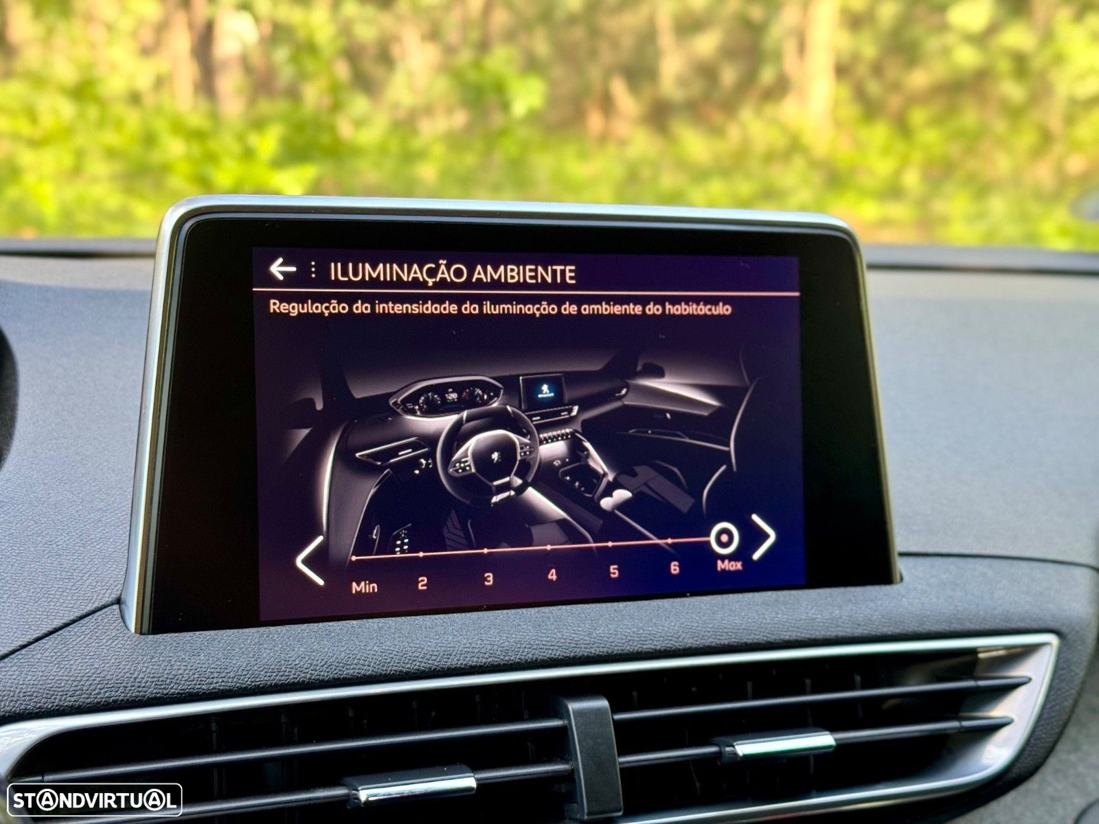 Peugeot 3008 1.6 BlueHDi GT Line Grip Control EAT6 - 31