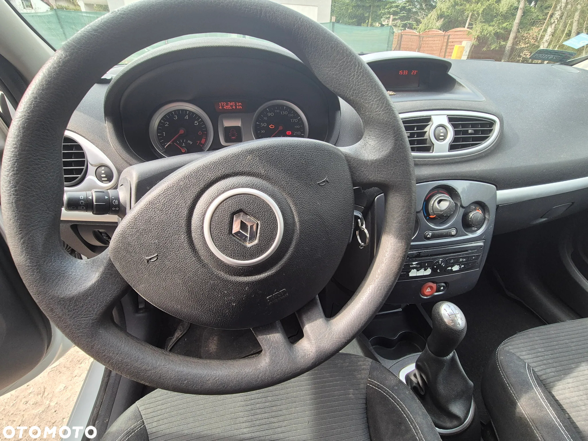 Renault Clio 1.2 16V Authentique - 6
