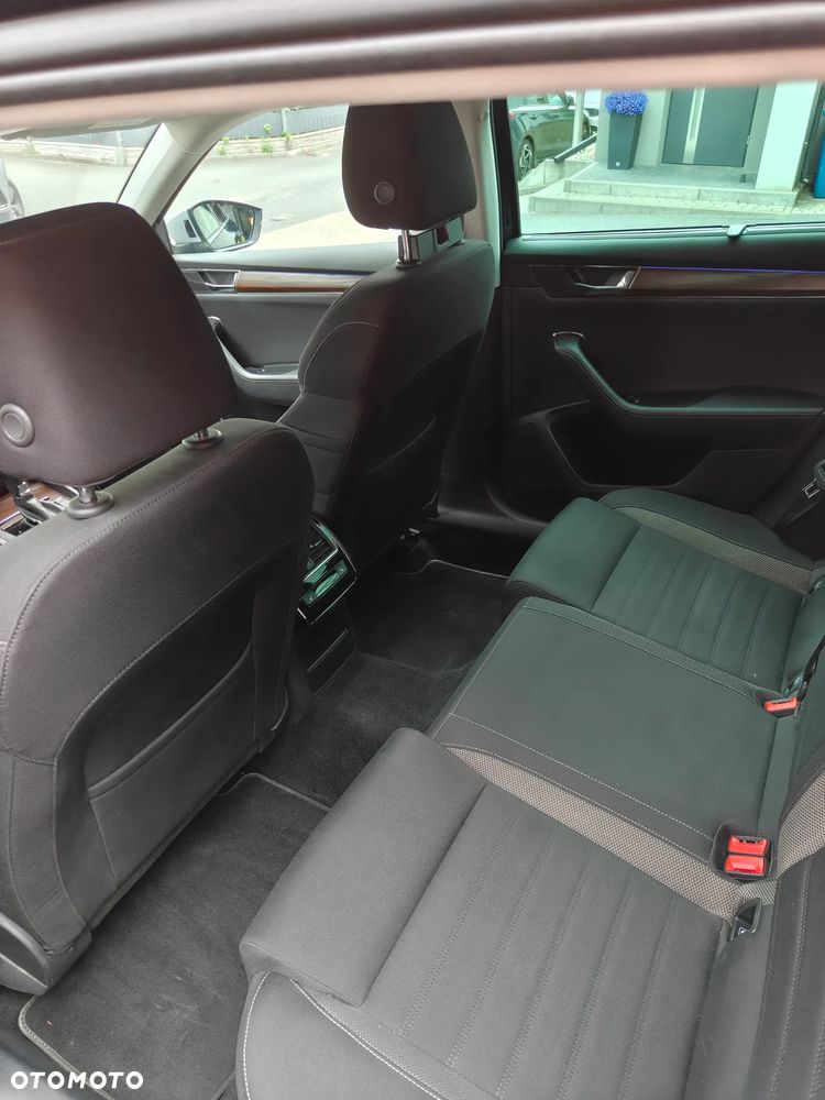 Skoda Superb 2.0 TDI SCR 4x4 Scout DSG - 14