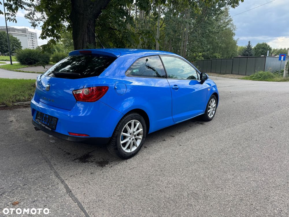Seat Ibiza SC 1.6 16V Sport - 4