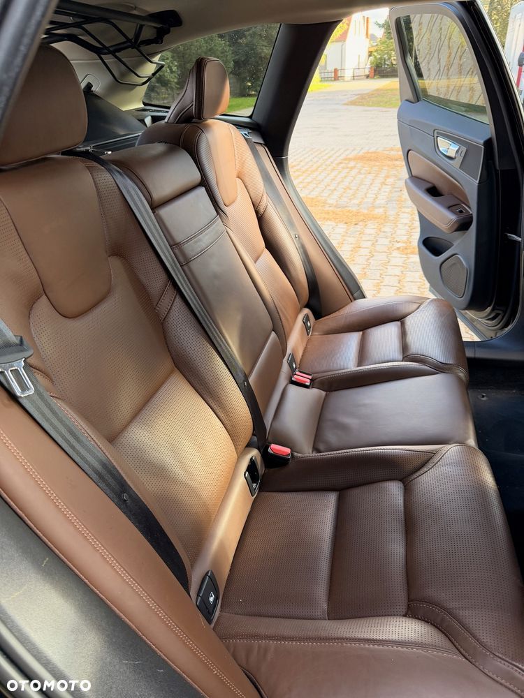Volvo XC 60 - 10