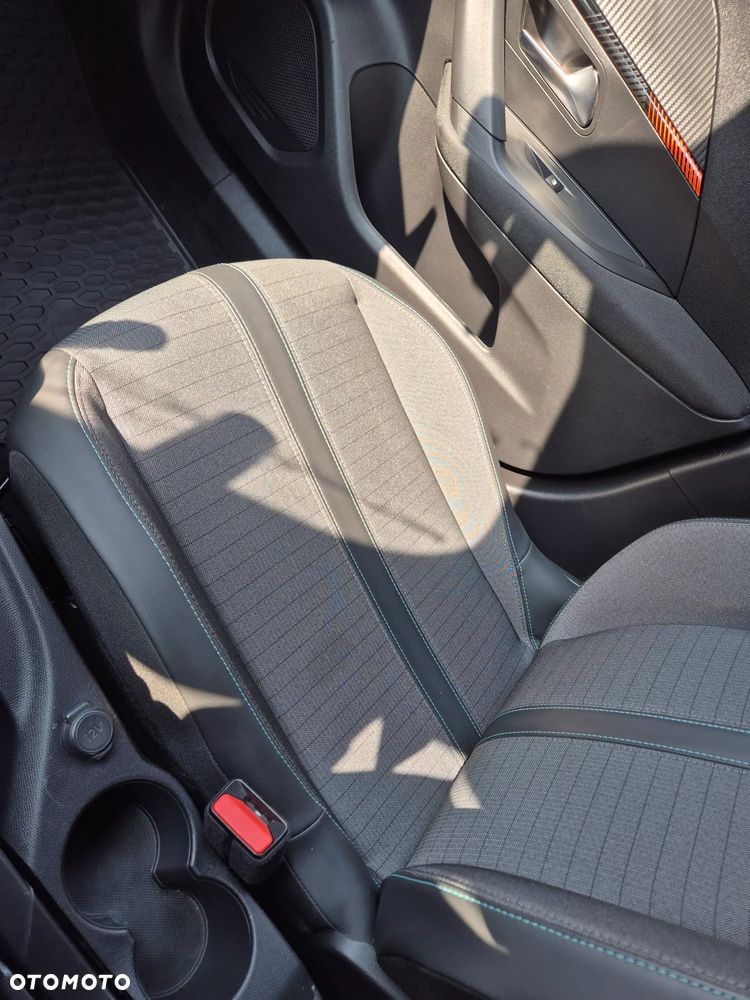 Peugeot 2008 1.2 PureTech Allure Pack S&S - 22