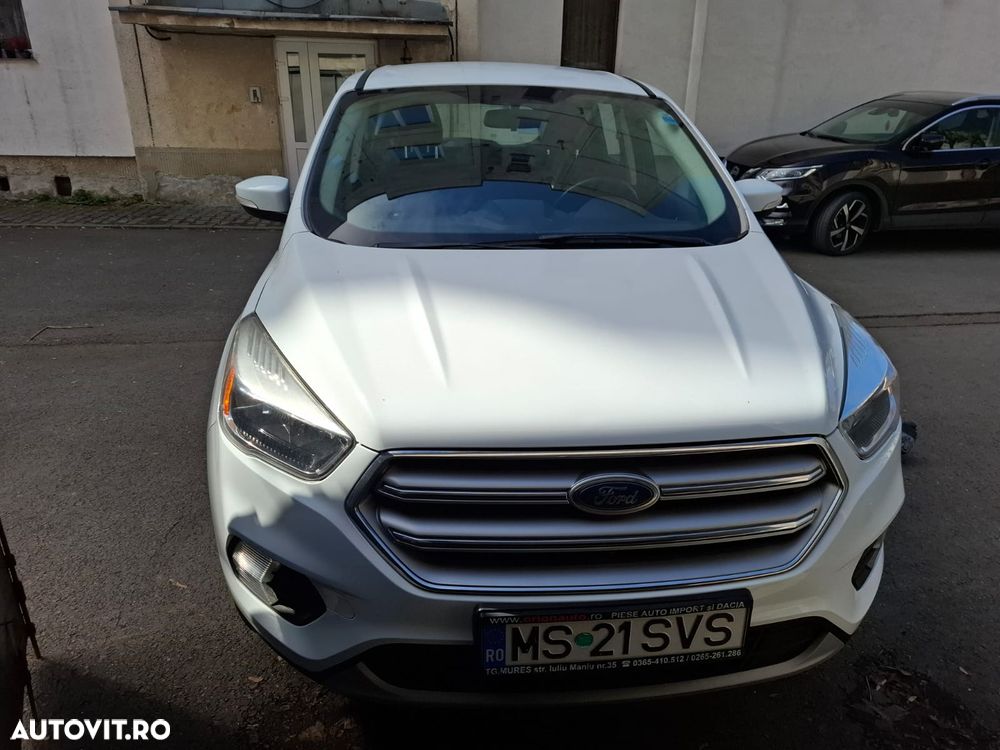Ford Kuga 2.0 TDCi 4WD Powershift ST-Line - 7