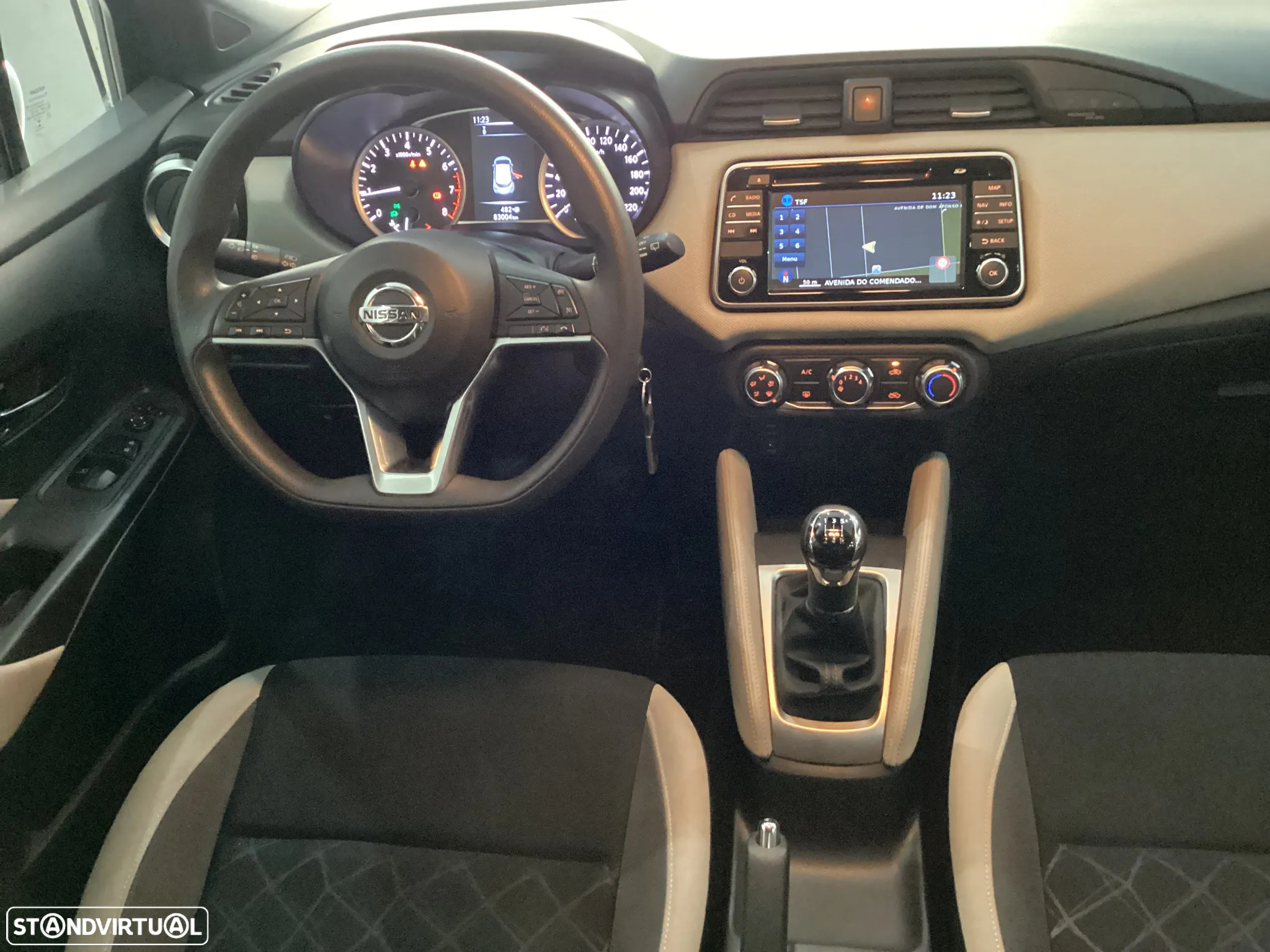 Nissan Micra 0.9 IG-T Tekna Silver Feel S/S - 10