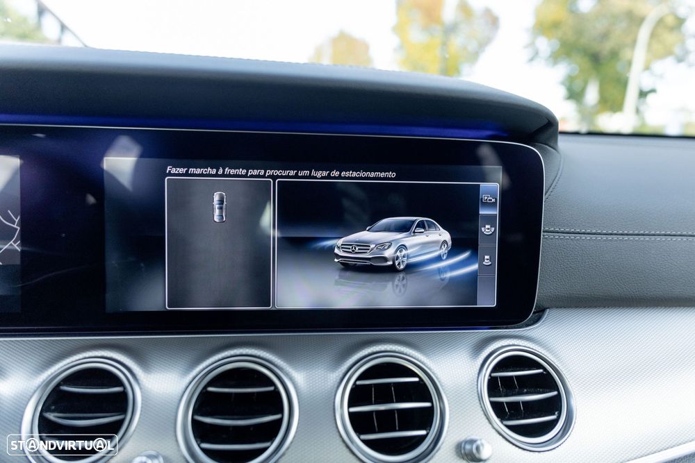 Mercedes-Benz E 220 d AMG - 29