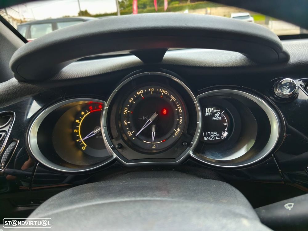 DS DS3 HDi 90 FAP SoChic - 10