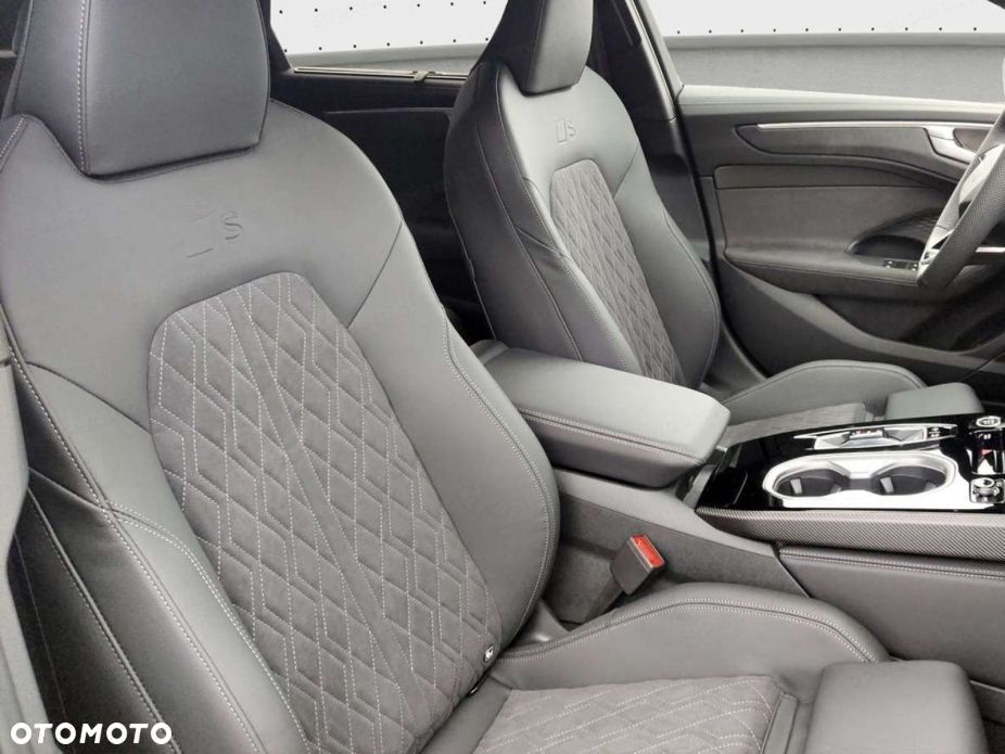 Audi A6 Limousine - 4