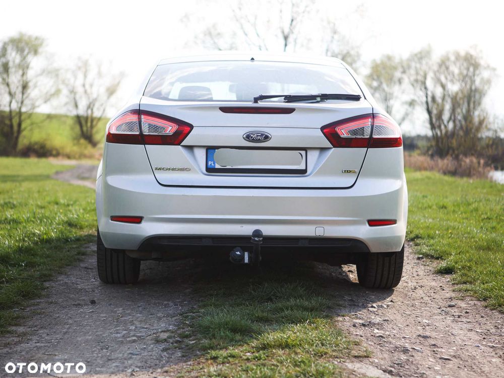Ford Mondeo 2010 photo 5