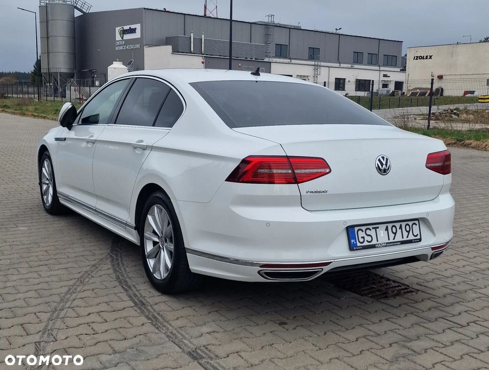Volkswagen Passat 2.0 TDI SCR Highline - 5