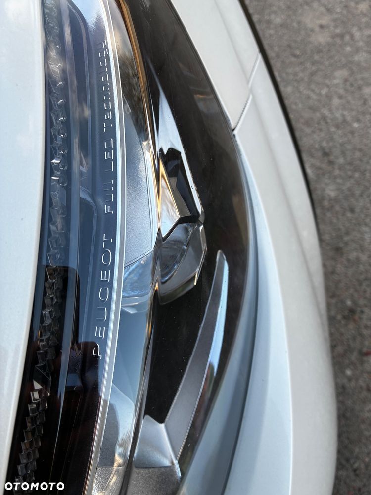 Peugeot 5008 BlueHDi 180 EAT6 GT - 21