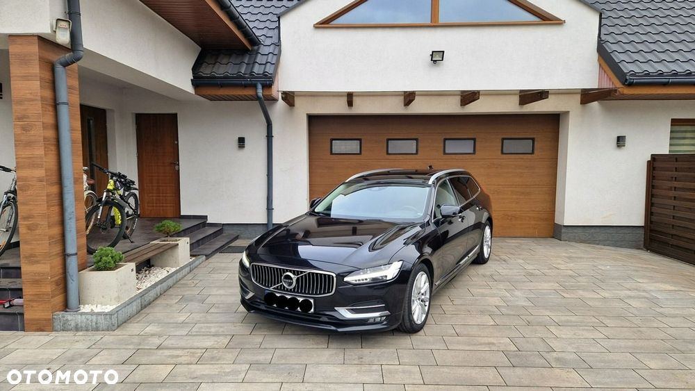 Volvo V90