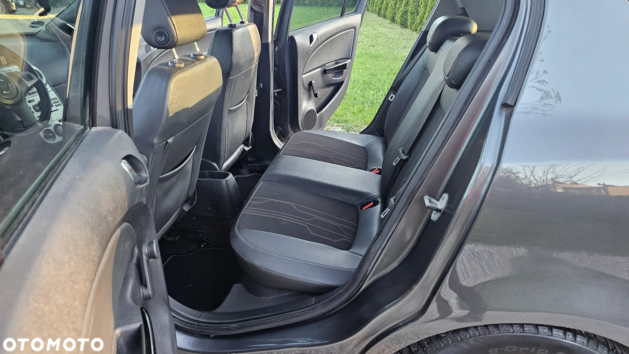 Opel Corsa 1.2 16V EcoFLEX 150 Jahre - 8