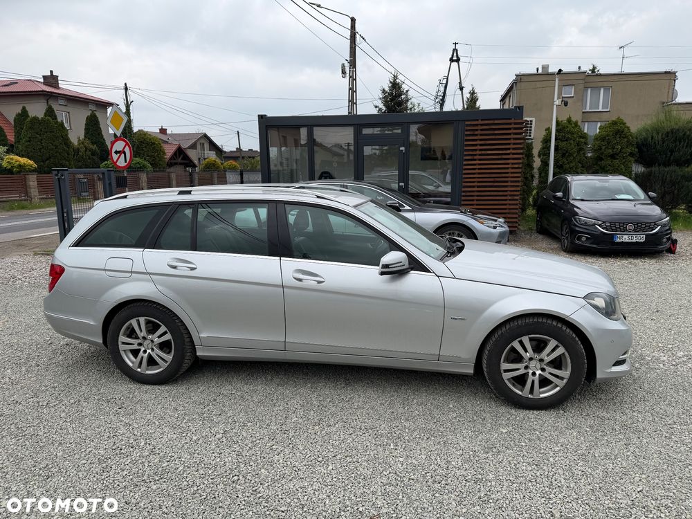 Mercedes-Benz Klasa C 180 BlueEFFICIENCY 7G-TRONIC Avantgarde - 8