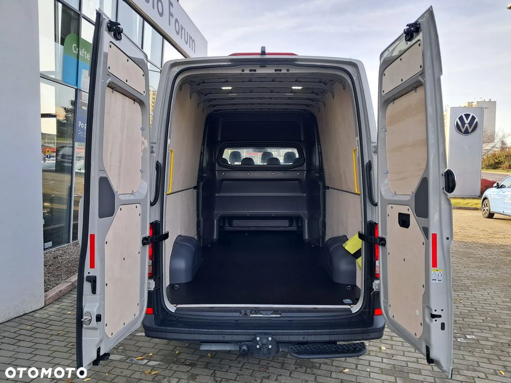 Volkswagen Crafter - 25