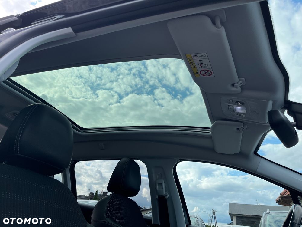 Peugeot 2008 PureTech 110 Stop&Start Allure - 22