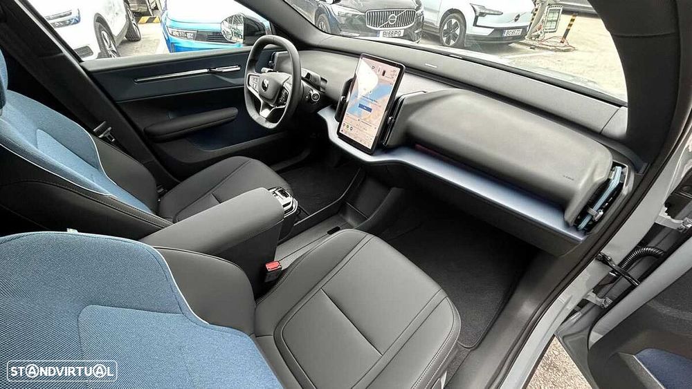 Volvo EX30 - 14