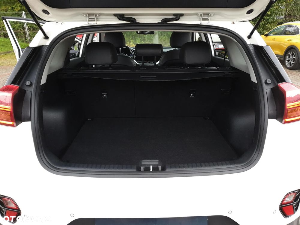 Kia Niro 1.6 GDI Hybrid L Business Line - 17