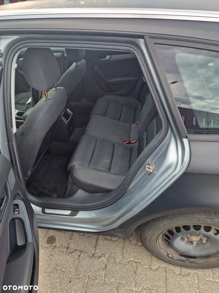 Audi A4 Avant 2.0 TDI - 14