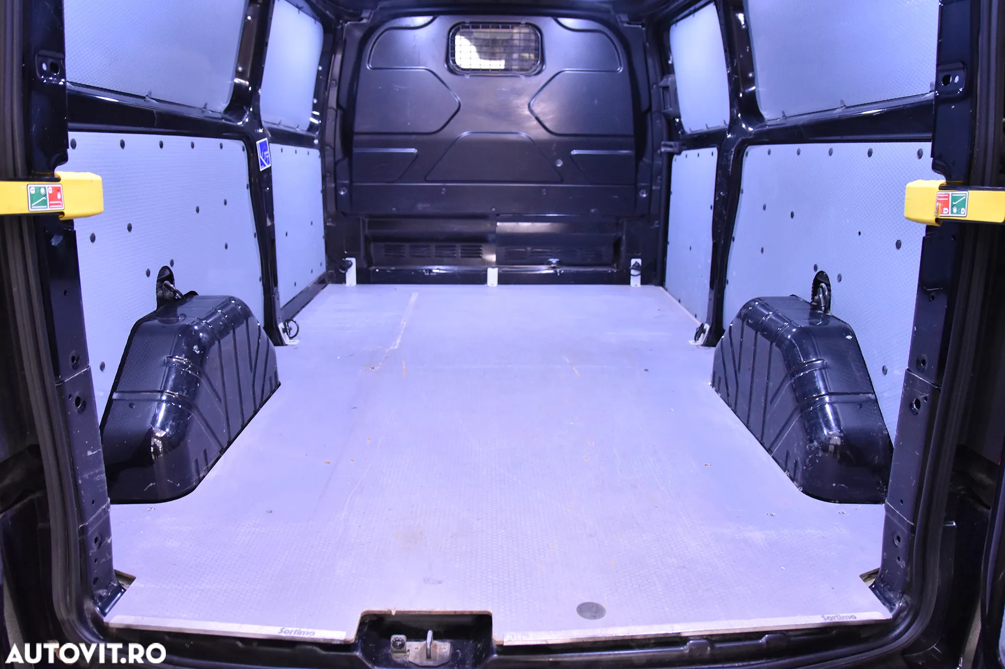 Ford Transit Custom - 20