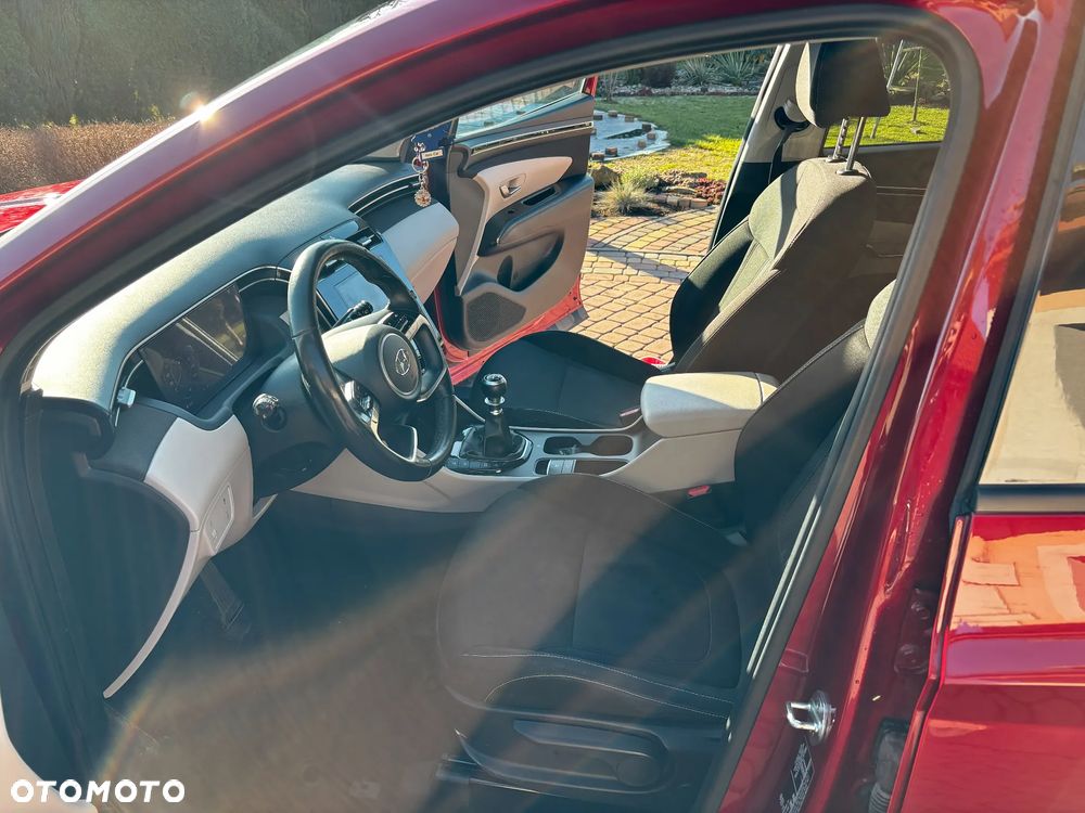 Hyundai Tucson 1.6 T-GDi Smart 2WD - 12