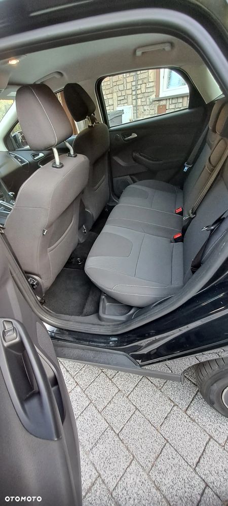 Ford Focus - 13