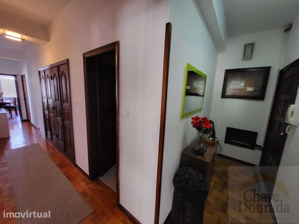 T3 com aparcamento - Bairro Norton de Matos - Grande imagem: 3/12