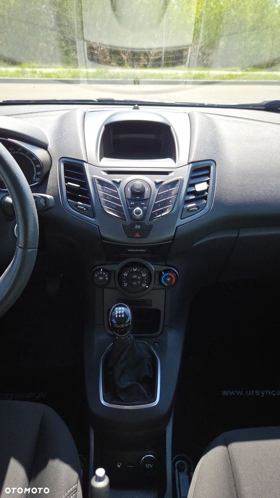 Ford Fiesta 1.4 Trend EU5 - 21
