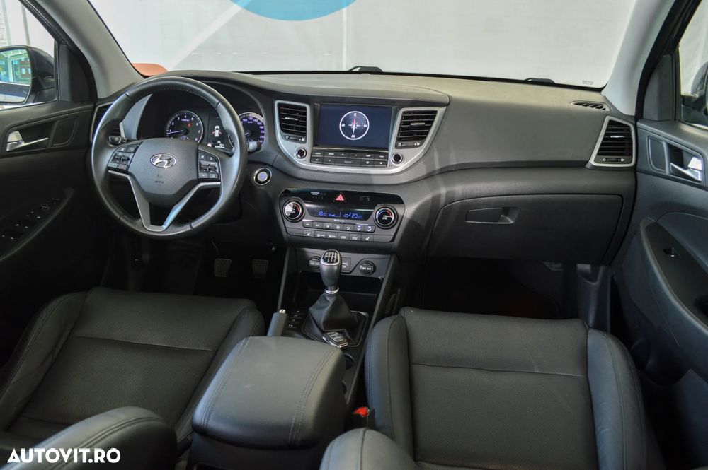 Hyundai Tucson blue 1.6 GDi 2WD Passion - 6