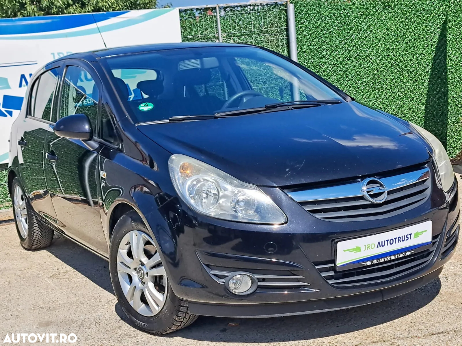Opel Corsa 1.3 D (CDTi) (ecoFLEX) Start/Stop Edition - 2