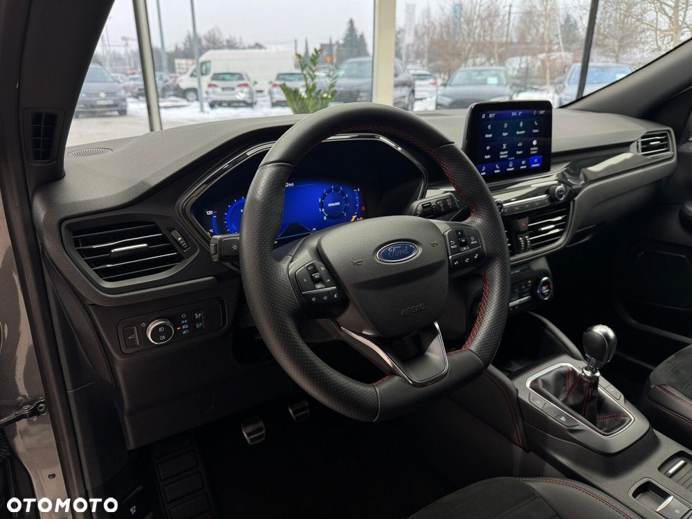 Ford Kuga 1.5 EcoBoost FWD ST-Line X - 8