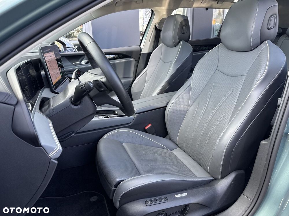 Volkswagen Passat Variant 2.0 TDI EVO Elegance DSG - 9