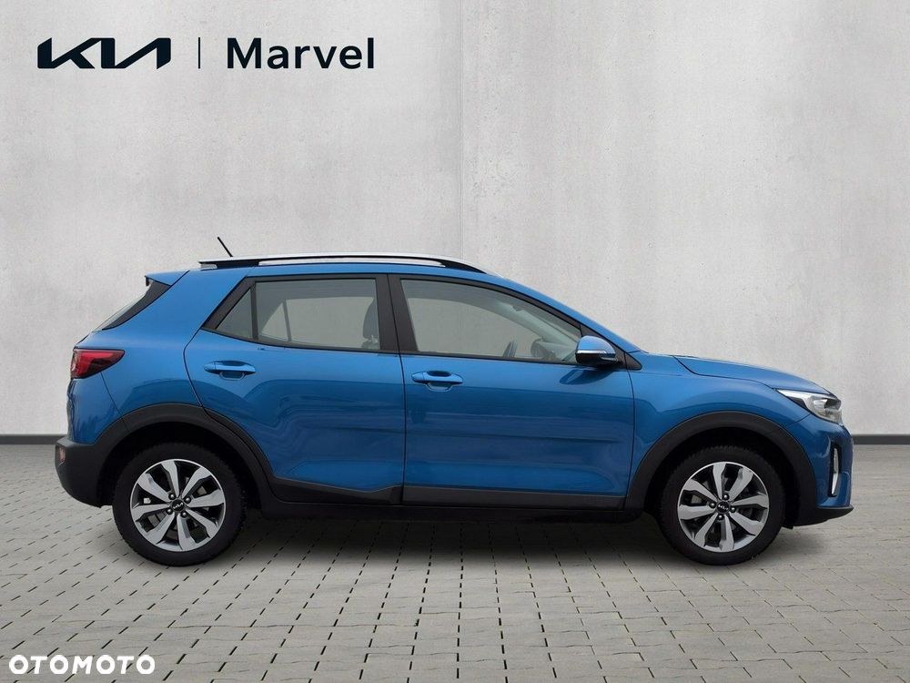 Kia Stonic 1.2 L - 6