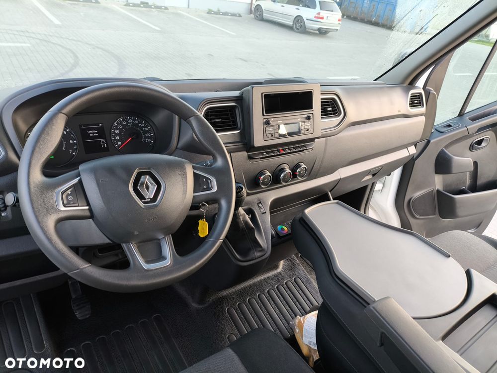 Renault Master - 22