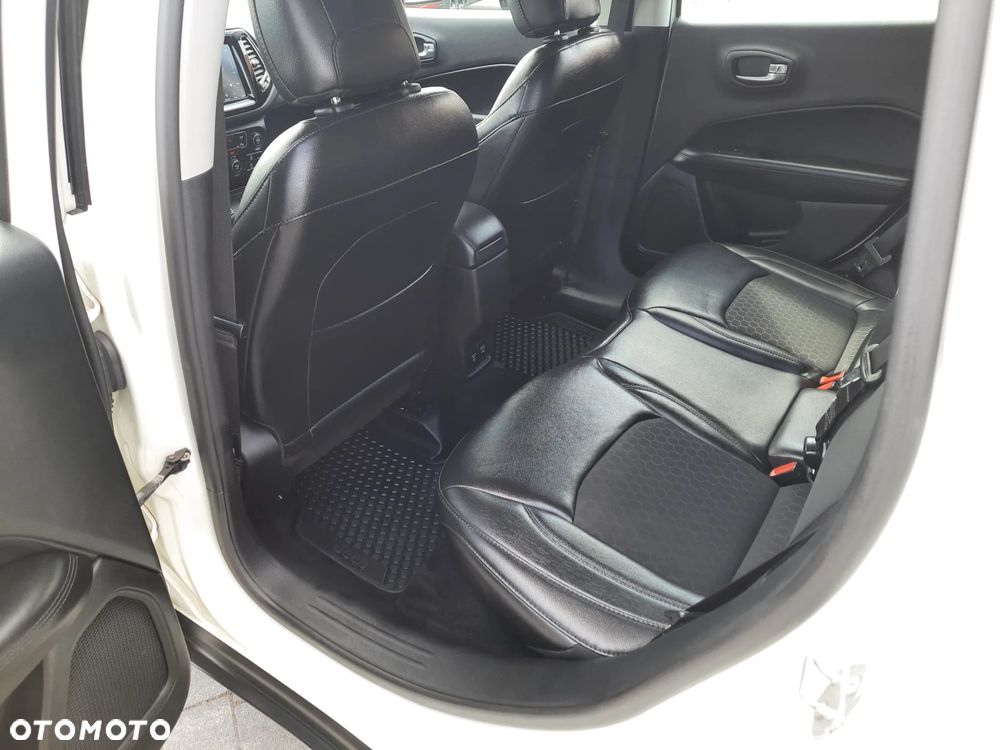 Jeep Compass 1.4 MultiAir Limited - 13