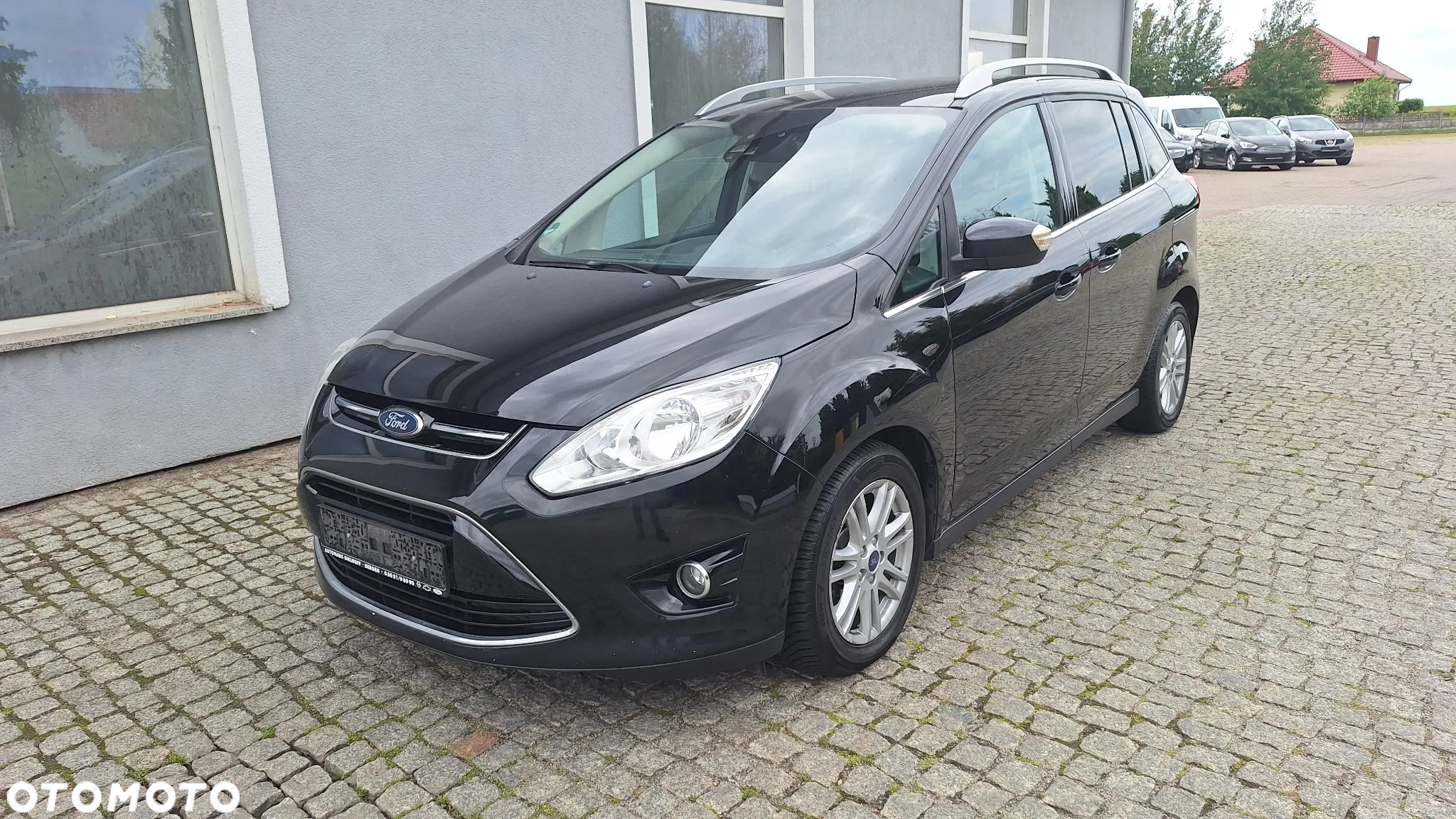 Ford Grand C-MAX 2.0 TDCi Titanium - 24