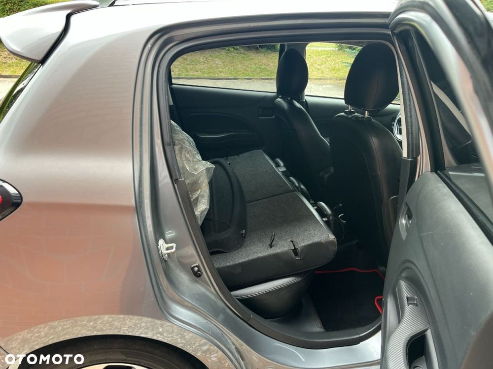 Mitsubishi Space Star 1.2 Intense CVT - 22