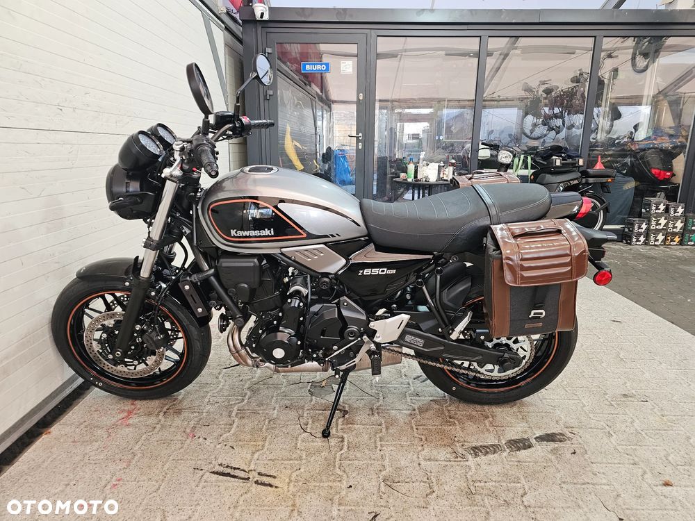 Kawasaki Z 650 RS - 19