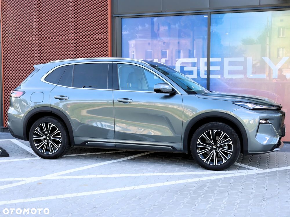 Geely Starray EM-i 1.5 PHEV Max - 26