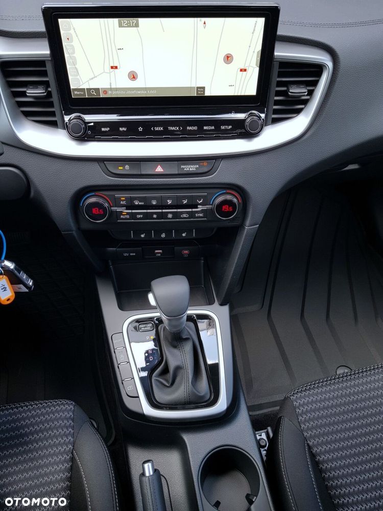 Kia XCeed 1.6 T-GDI M DCT - 19