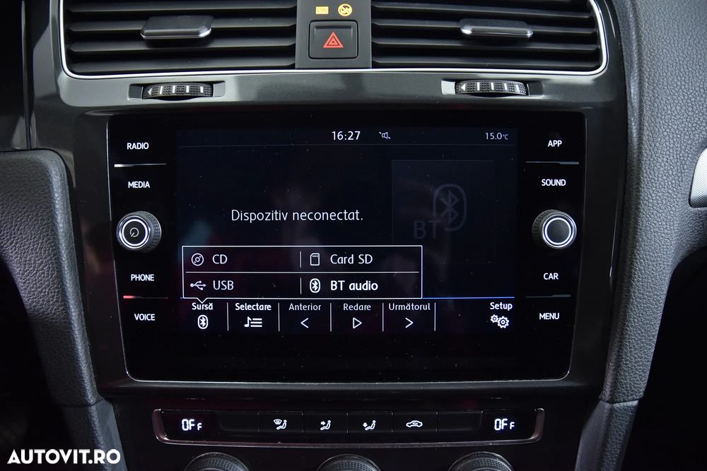 Volkswagen Golf - 19