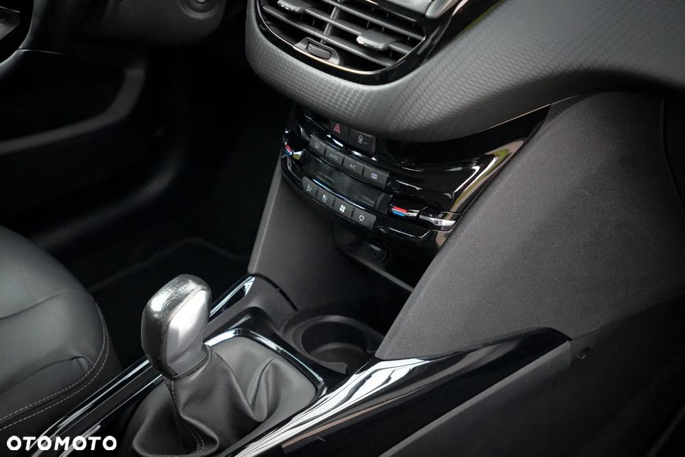 Peugeot 2008 PureTech 110 Stop&Start Allure - 31