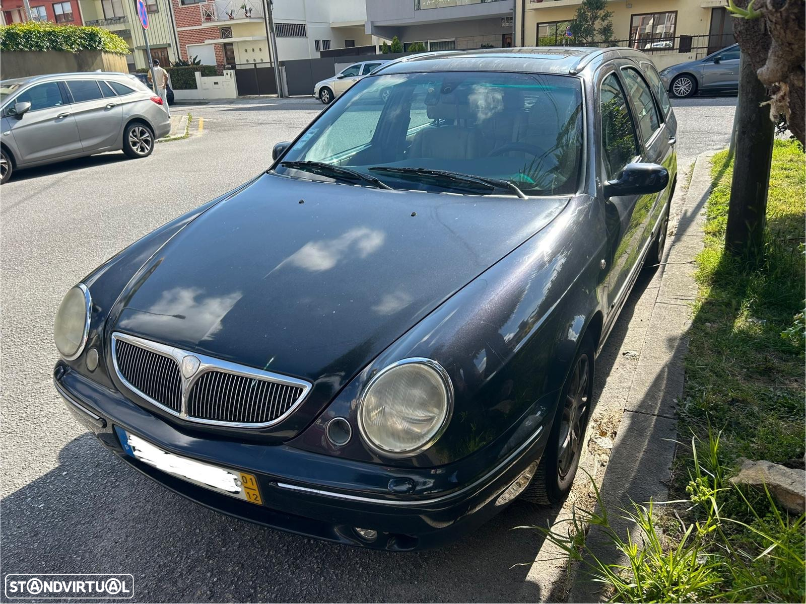 Lancia Lybra SW 1.9 JTD LS Plus - 2