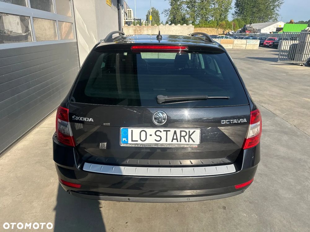 Skoda Octavia 2.0 TDI Style - 13