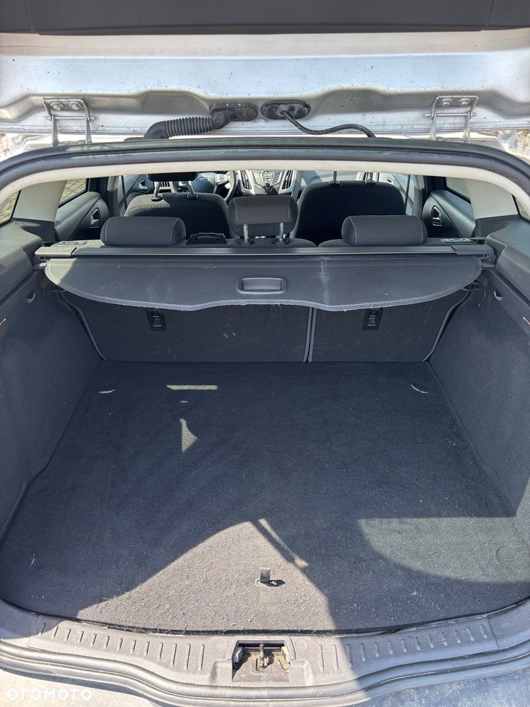 Ford Focus 1.6 TDCi Edition - 9