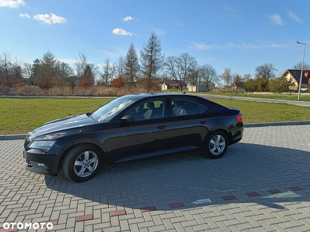 Skoda Superb 1.6 TDI Active - 2