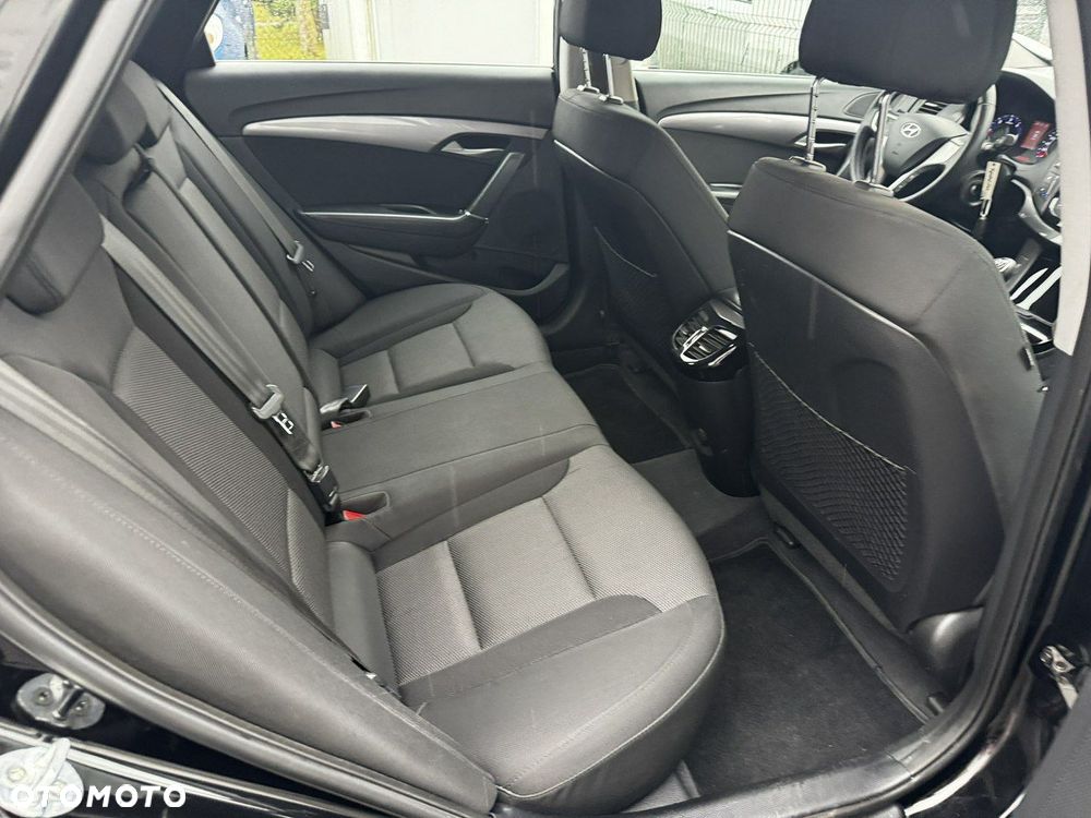 Hyundai i40 Kombi 1.7 CRDi Style - 9