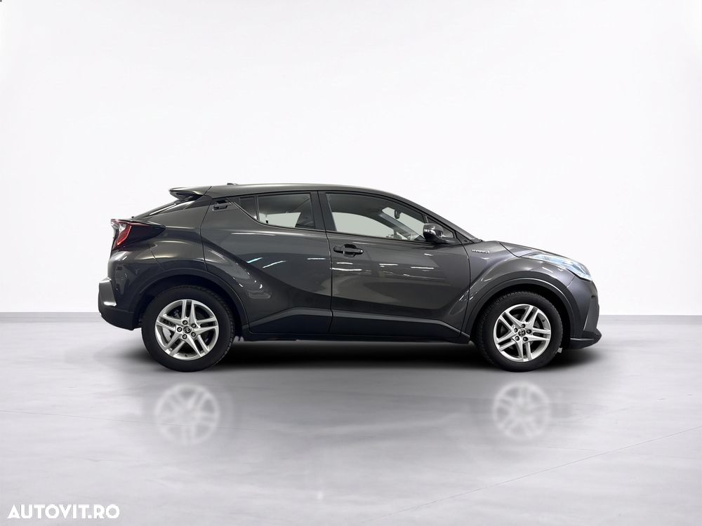 Toyota C-HR - 7