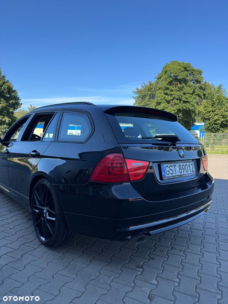 BMW Seria 3 318d - 5