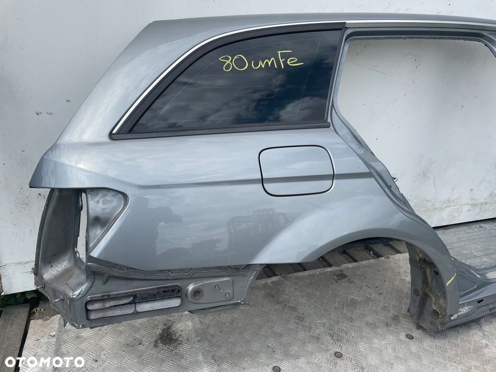 Blotnik cwiartka poszycie prawy tyl Mercedes W204 792U C792 Kombi 80umFe