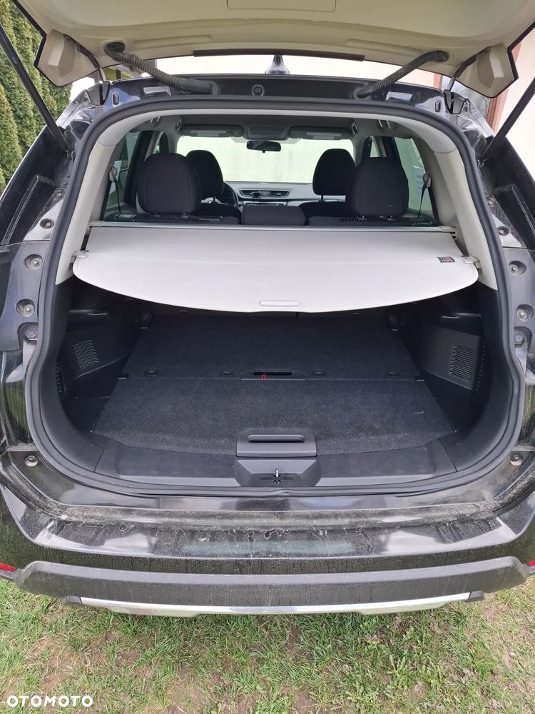 Nissan Rogue - 20